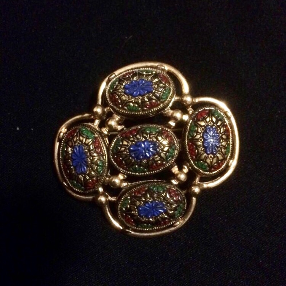 Sarah Coventry multi colored brooch Light of the East